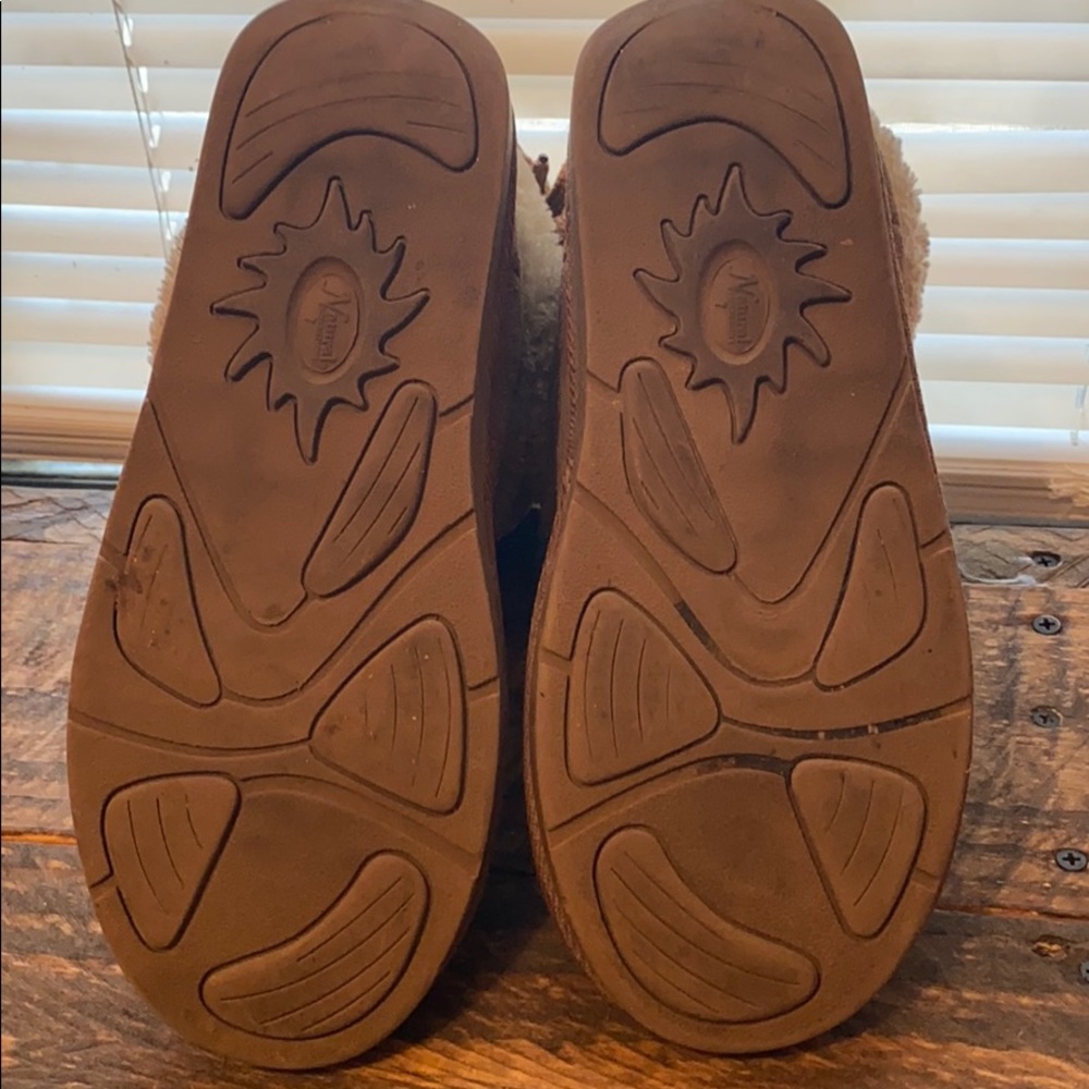 Natural boots - Picture 7 of 8